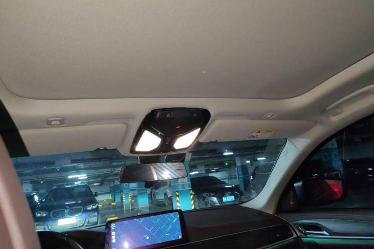 Used BMW 5 Series 2021 530Li Luxury Edition Premium Package Headliner