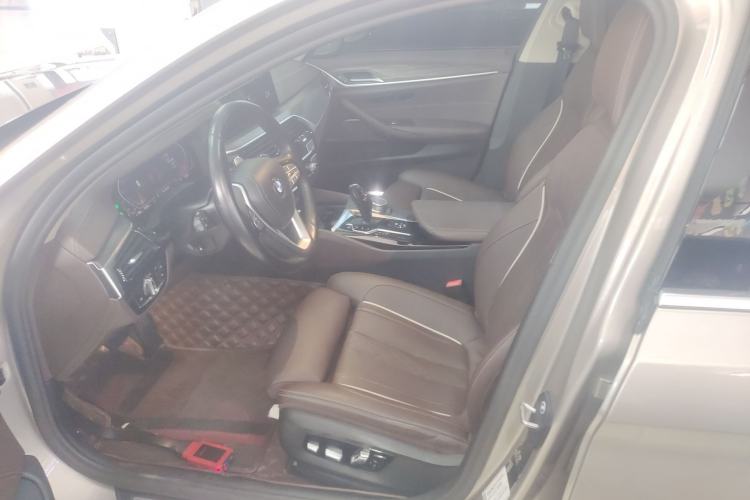 Used BMW 5 Series 2021 530Li Luxury Edition Premium Package Left Front Seat