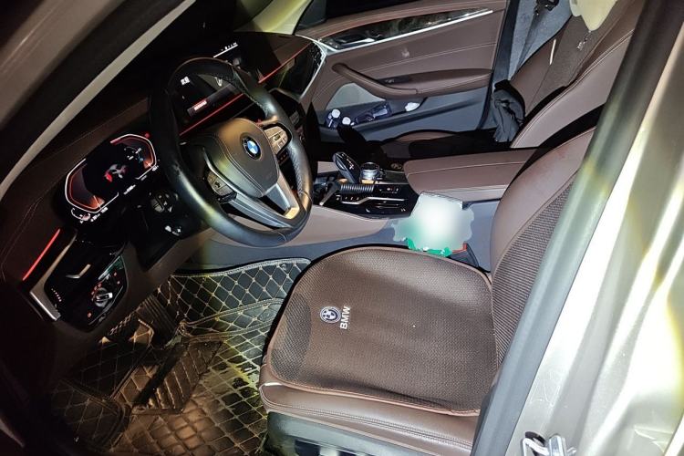 Used BMW 5 Series 2021 525Li Luxury Package Left Front Seat