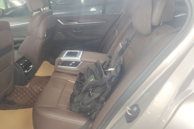 Used BMW 5 Series 2021 530Li Luxury Edition Premium Package Left Rear Seat