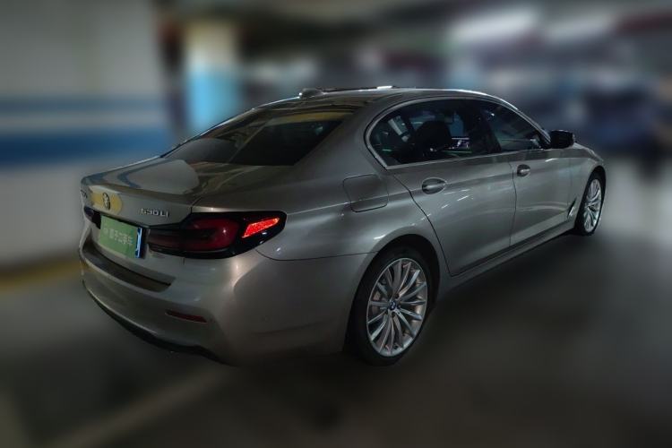 Used BMW 5 Series 2021 530Li Luxury Edition Premium Package Rear Right 45 Deg