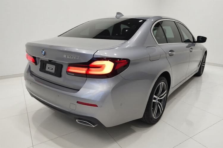 Used BMW 5 Series 2021 530Li Leading Luxury Package Rear Right 45 Deg