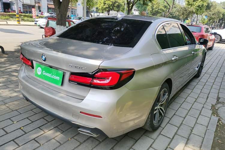 Used BMW 5 Series 2021 530Li Leading Luxury Package Rear Right 45 Deg