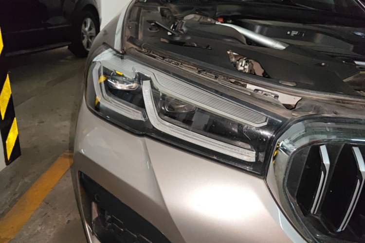 Used BMW 5 Series 2021 530Li Leading Luxury Package Right Front Headlight