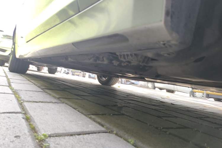 Used BMW 5 Series 2021 530Li Leading Luxury Package Right Side Sill