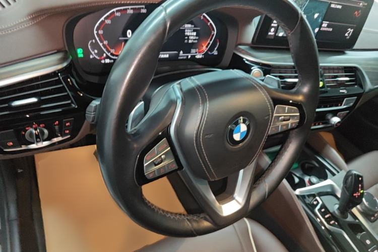 Used BMW 5 Series 2021 Restyled 530Li Leading Edition Luxury Package Steering Wheel