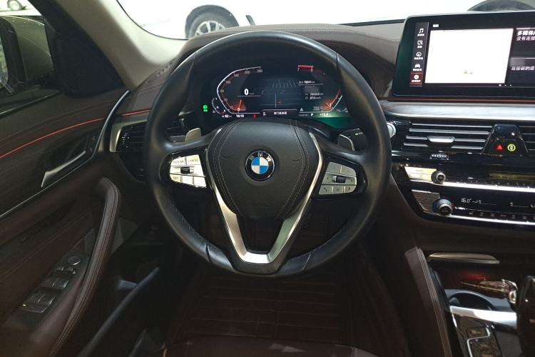 Used BMW 5 Series 2021 530Li Leading Luxury Package Steering Wheel