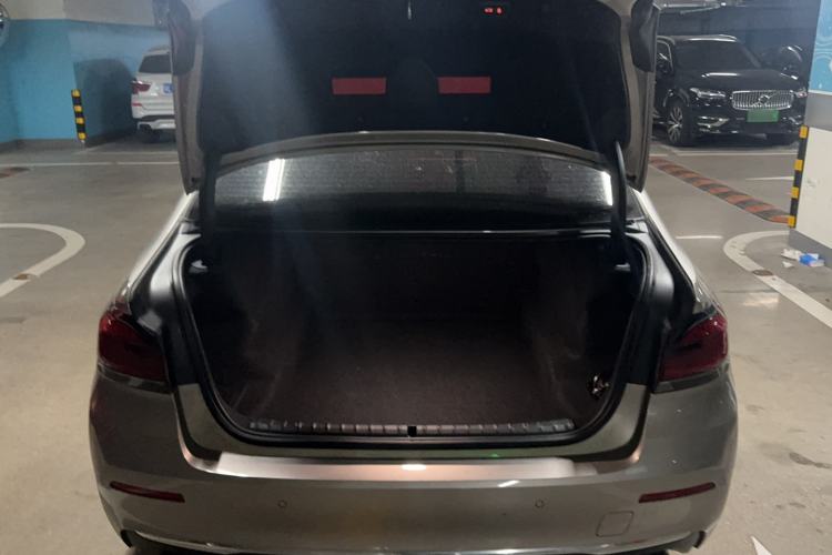 Used BMW 5 Series 2021 Restyled 530Li Leading Edition Luxury Package Trunk
