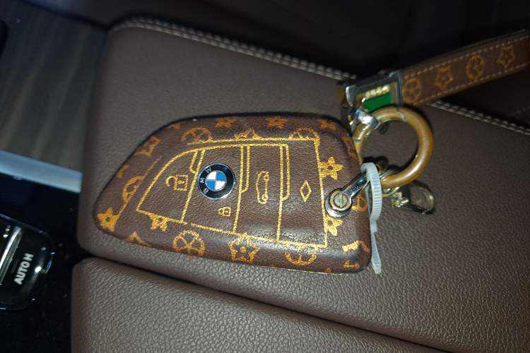 Used BMW 5 Series 2021 530Li Leading Luxury Package Vehicle Key