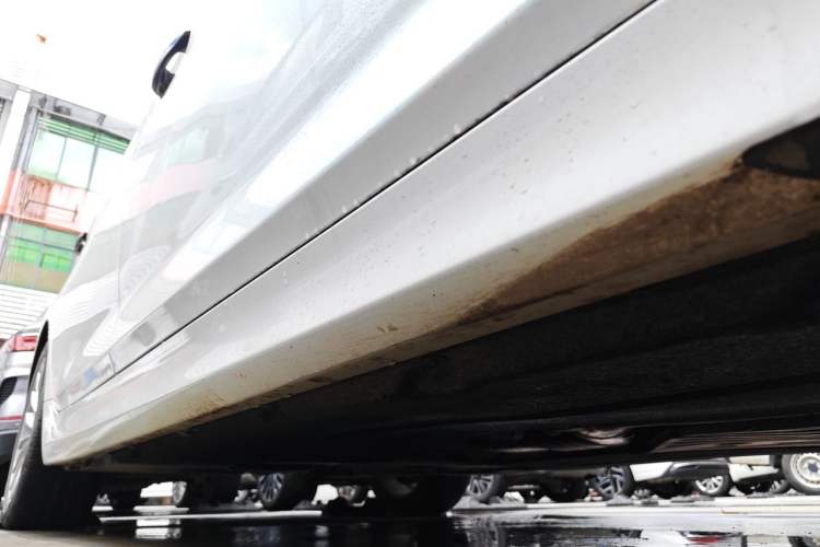 Used BMW 5 Series 2021 525Li Luxury Package Chassis Front Right