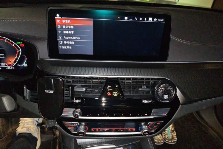 Used BMW 5 Series 2021 540i Sport Line M Sport Package Audio And AC Panel