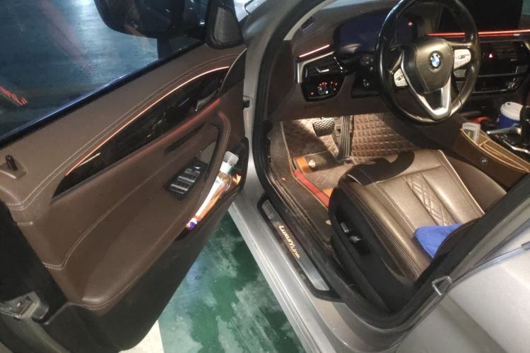 Used BMW 5 Series 2021 525Li Luxury Package Driver Seat