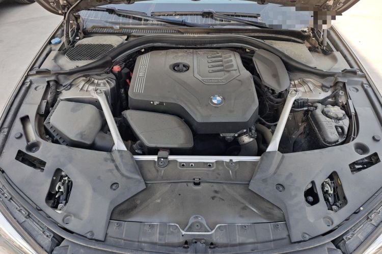 Used BMW 5 Series 2021 Facelifted 525Li M Sport Package Engine Bay