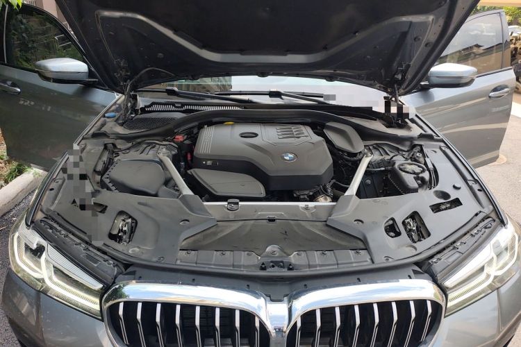 Used BMW 5 Series 2021 525i M Sport Package Engine Bay