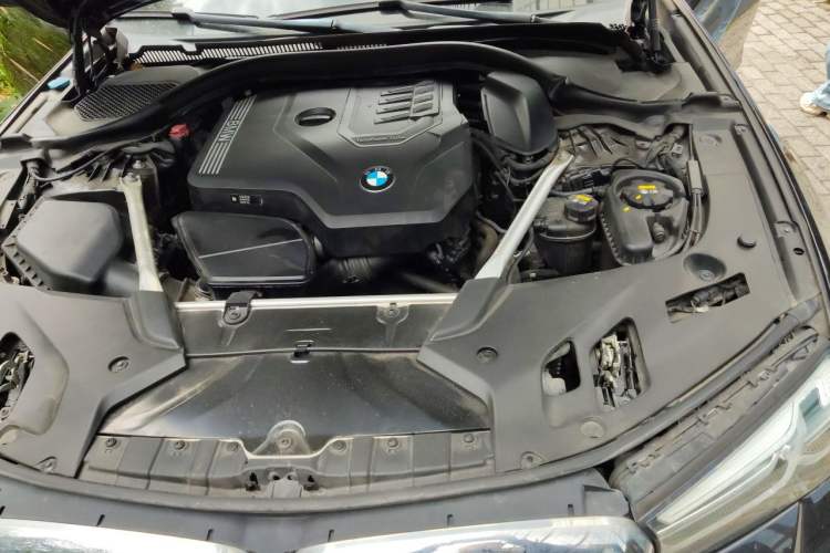 Used BMW 5 Series 2021 530i M Sport Package Engine Bay Left