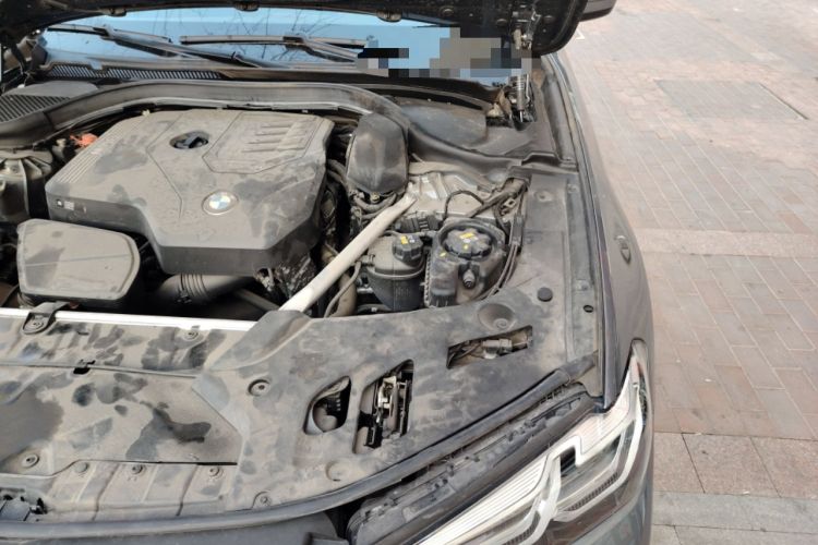 Used BMW 5 Series 2021 530i M Sport Package Engine Bay Left
