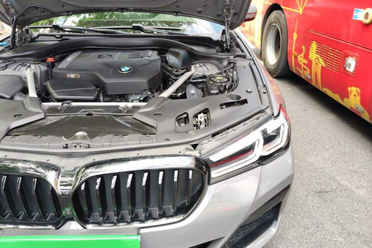 Used BMW 5 Series 2021 525i M Sport Package Engine Bay Left