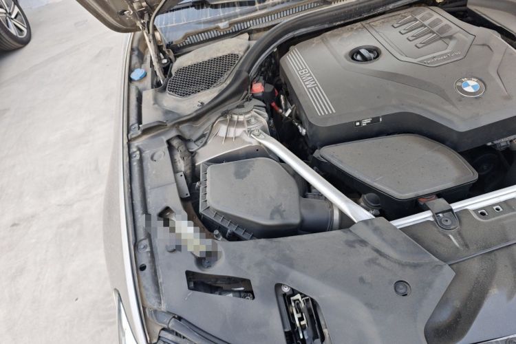 Used BMW 5 Series 2021 Facelifted 525Li M Sport Package Engine Bay Right