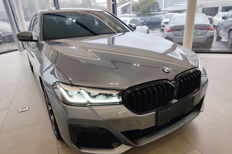 Used BMW 5 Series 2021 530i M Sport Package Exterior 1