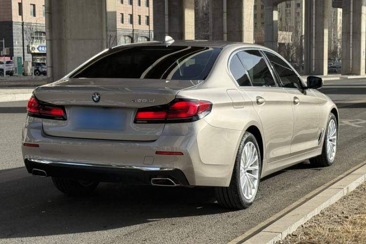 Used BMW 5 Series 2021 Updated Version 525Li Luxury Package Exterior 1