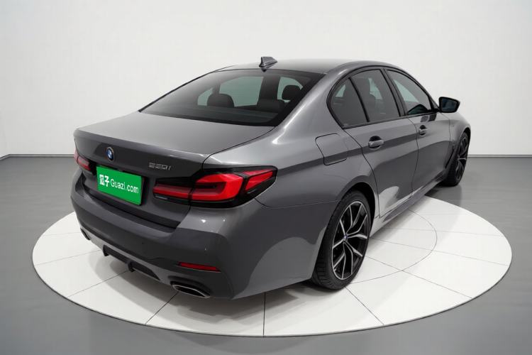 Used BMW 5 Series 2021 530i M Sport Package Exterior 5