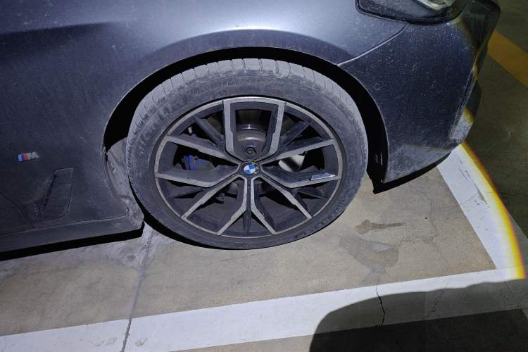 Used BMW 5 Series 2021 530i M Sport Package Exterior 7