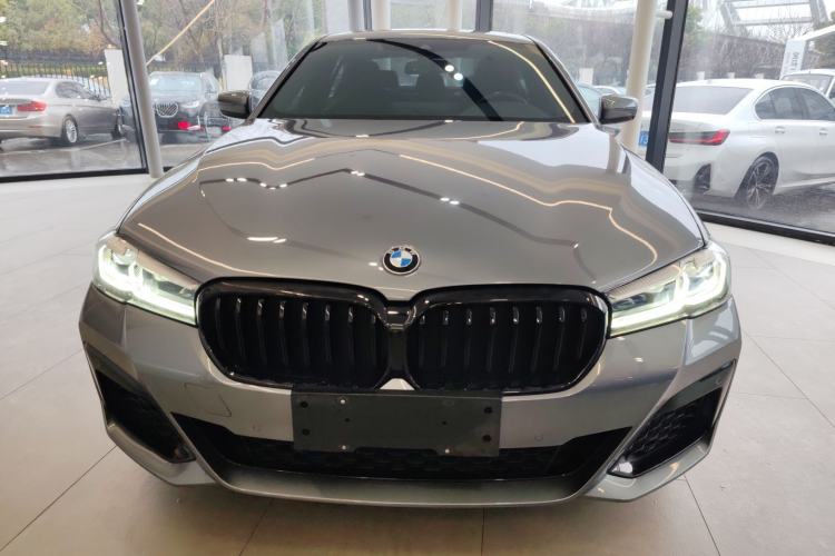 Used BMW 5 Series 2021 530i M Sport Package Front
