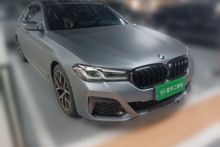 Used BMW 5 Series 2021 530i M Sport Package Front Right 45 Deg