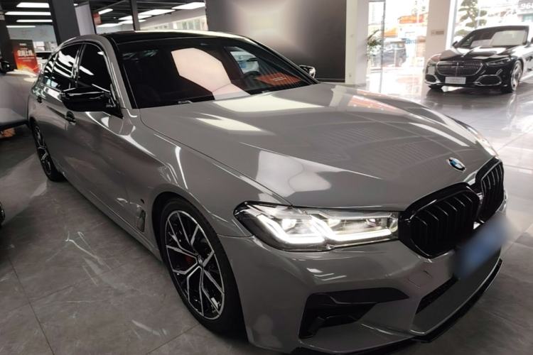 Used BMW 5 Series 2021 530Li Luxury Edition M Sport Package Front Right 45 Deg