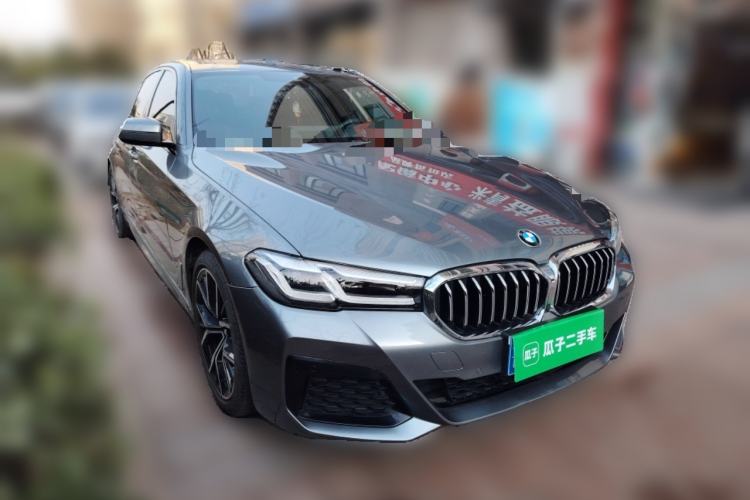 Used BMW 5 Series 2021 530i M Sport Package Front Right 45 Deg