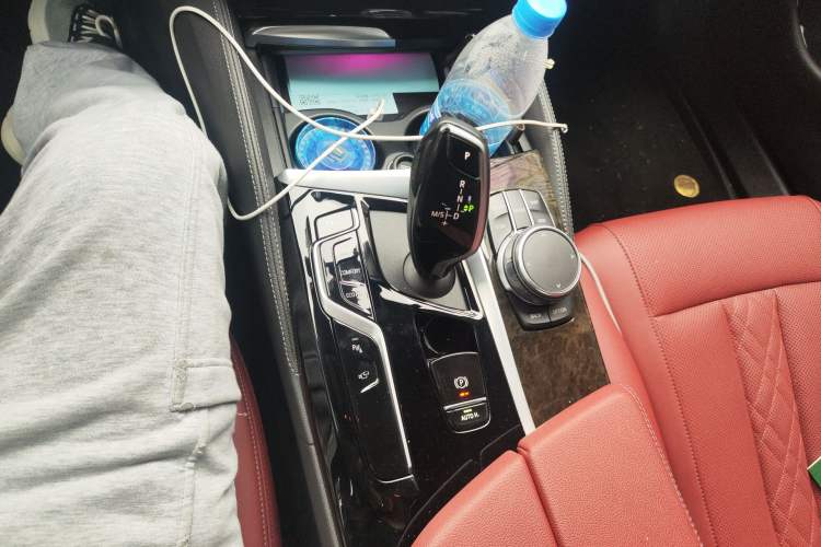 Used BMW 5 Series 2021 525Li M Sport Package Gear Lever