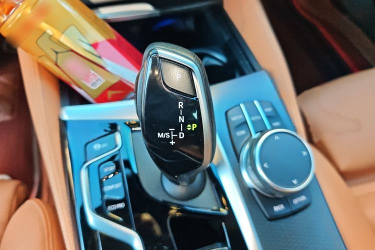 Used BMW 5 Series 2021 525i M Sport Package Gear Lever