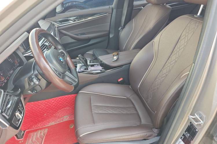 Used BMW 5 Series 2021 Facelifted 525Li M Sport Package Left Front Seat