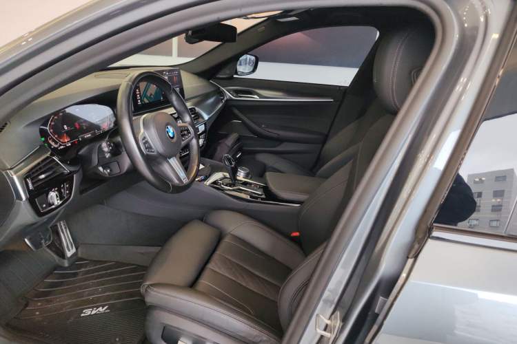 Used BMW 5 Series 2021 530i M Sport Package Left Front Seat