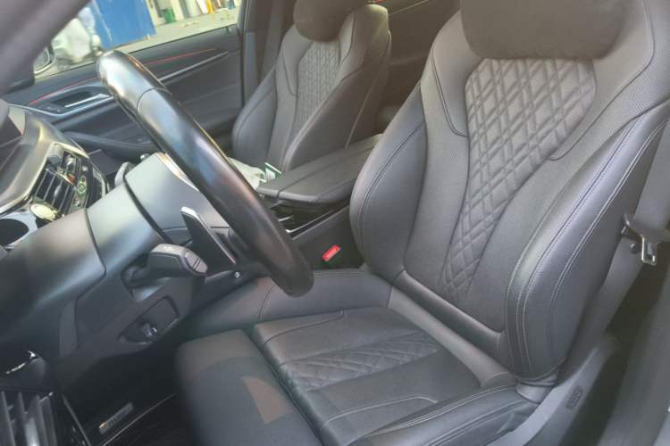 Used BMW 5 Series 2021 530i M Sport Package Left Front Seat