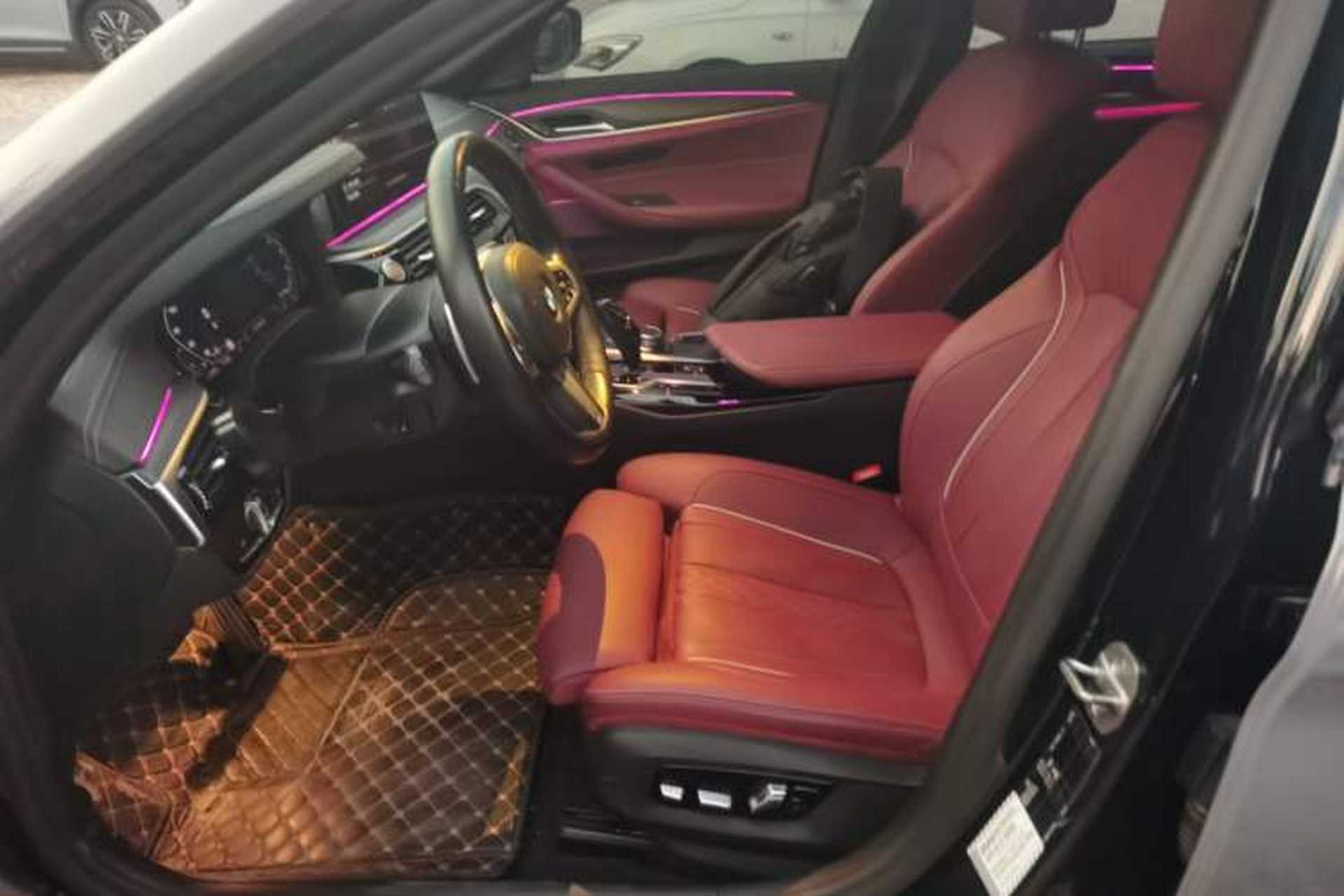 Used BMW 5 Series 2021 530Li Luxury Edition M Sport Package Left Front Seat