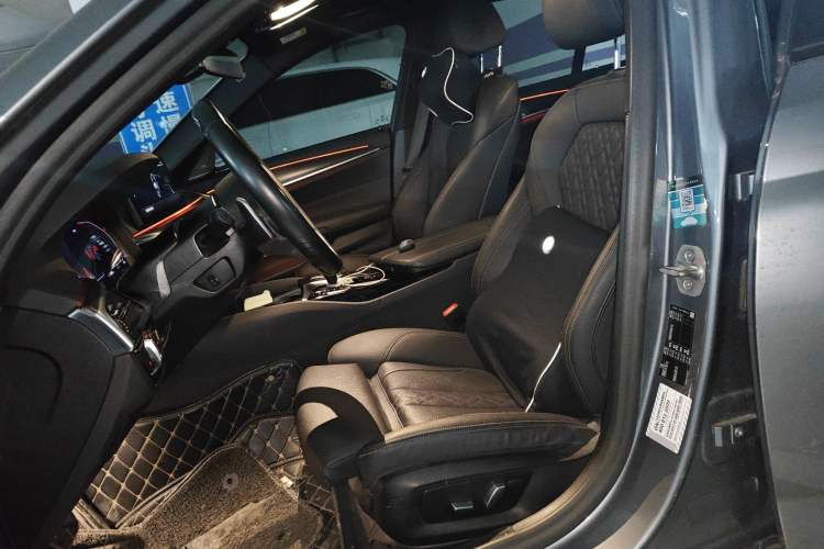 Used BMW 5 Series 2021 530i M Sport Package Left Front Seat