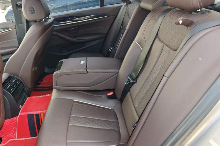 Used BMW 5 Series 2021 Facelifted 525Li M Sport Package Left Rear Seat