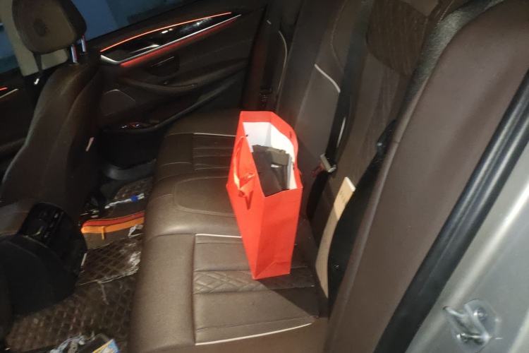 Used BMW 5 Series 2021 525Li Luxury Package Left Rear Seat