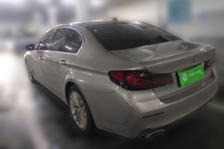 Used BMW 5 Series 2021 525Li Luxury Package Rear Left 45 Deg