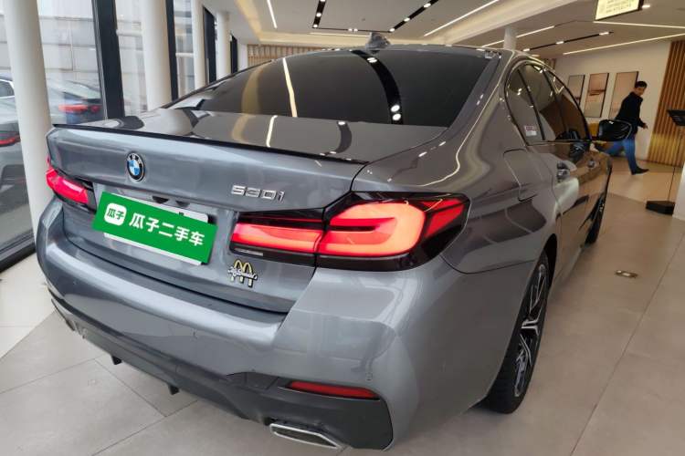 Used BMW 5 Series 2021 530i M Sport Package Rear Right 45 Deg