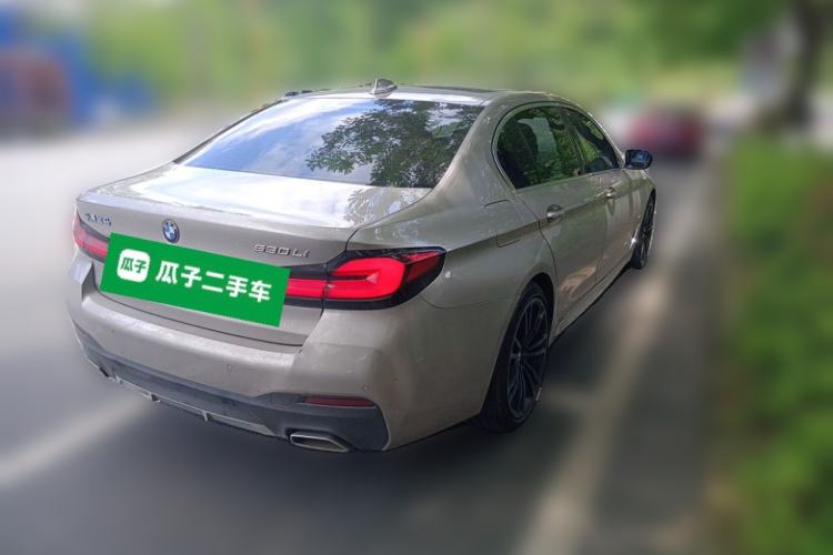 Used BMW 5 Series 2021 530Li Leading Model M Sport Package Rear Right 45 Deg
