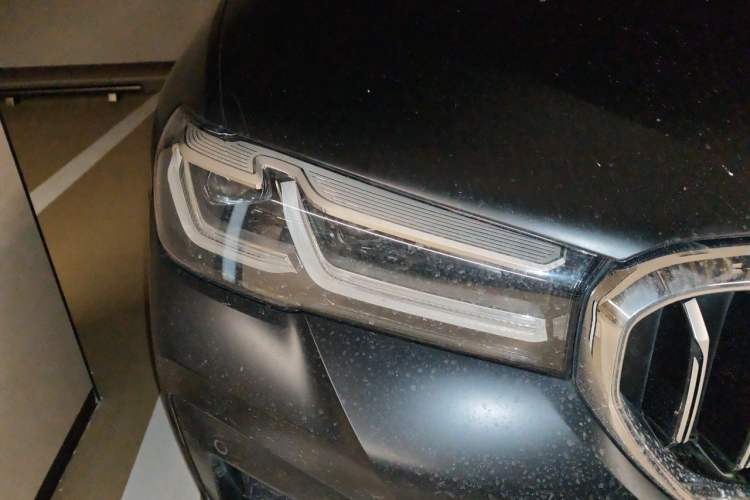 Used BMW 5 Series 2021 540i Sport Line M Sport Package Right Front Headlight