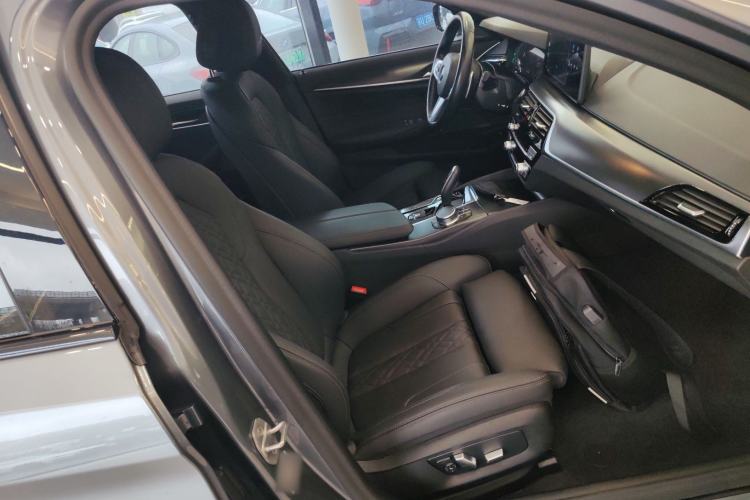 Used BMW 5 Series 2021 530i M Sport Package Right Front Seat