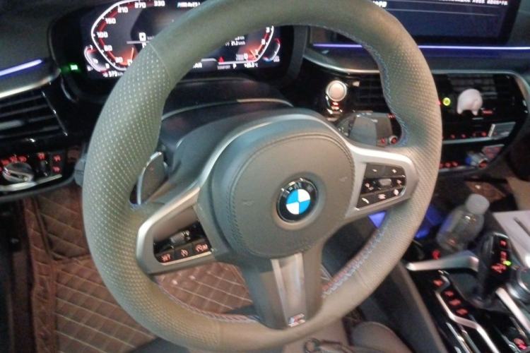 Used BMW 5 Series 2021 530i M Sport Package Steering Wheel