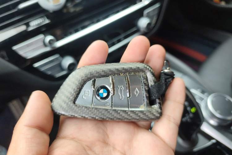 Used BMW 5 Series 2021 525i M Sport Package Vehicle Key