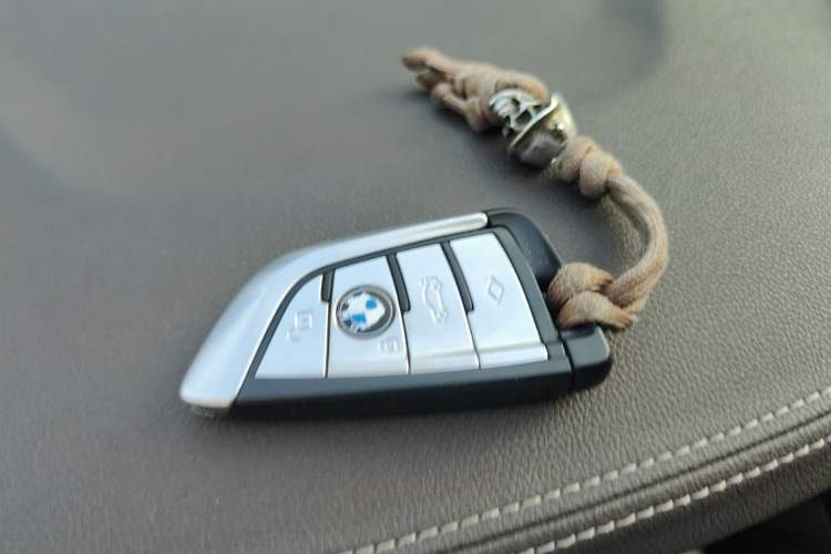 Used BMW 5 Series 2021 525Li Luxury Package Vehicle Key