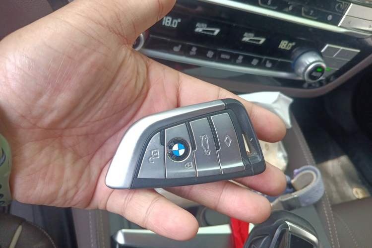 Used BMW 5 Series 2021 530Li Leading Model M Sport Package Vehicle Key