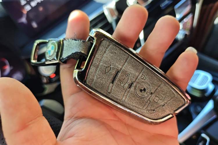 Used BMW 5 Series 2021 530Li Leading Model M Sport Package Vehicle Key