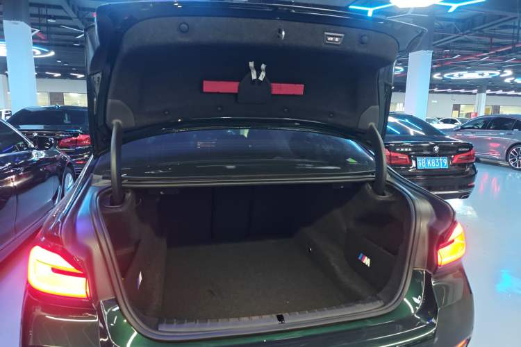 Used BMW 5 Series 2021 540i Sport Line M Sport Package Trunk